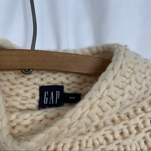 GAP Lambswool Chunky Knitted Sweater - Picture 3 of 8